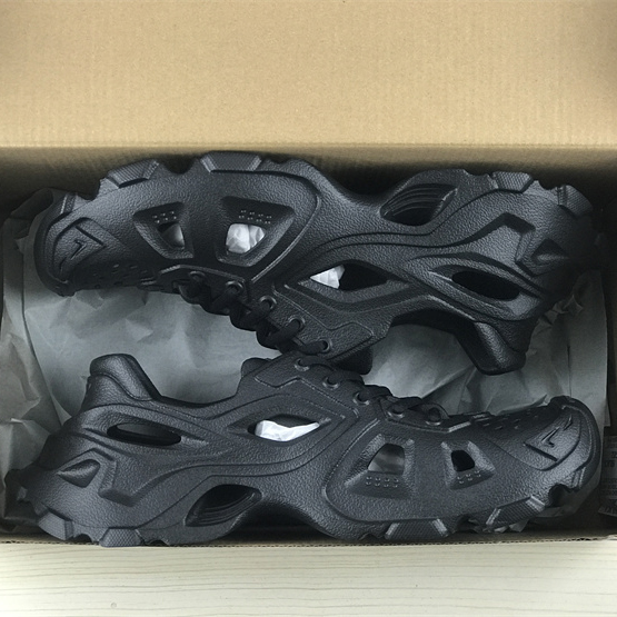 Balenciaga HD Lace-Up Sneaker In Black - PerfectKickZ