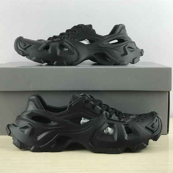 Balenciaga HD Lace-Up Sneaker In Black - PerfectKickZ