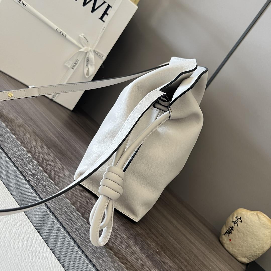 Loewe Flamenco Clutch In Nappa Calfskin - PerfectKickZ