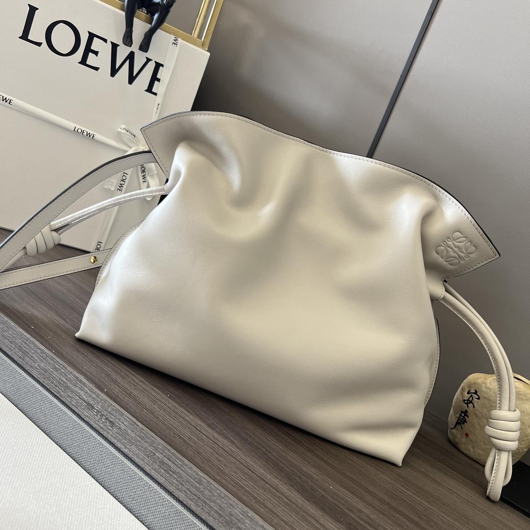Loewe Flamenco Clutch In Nappa Calfskin - PerfectKickZ
