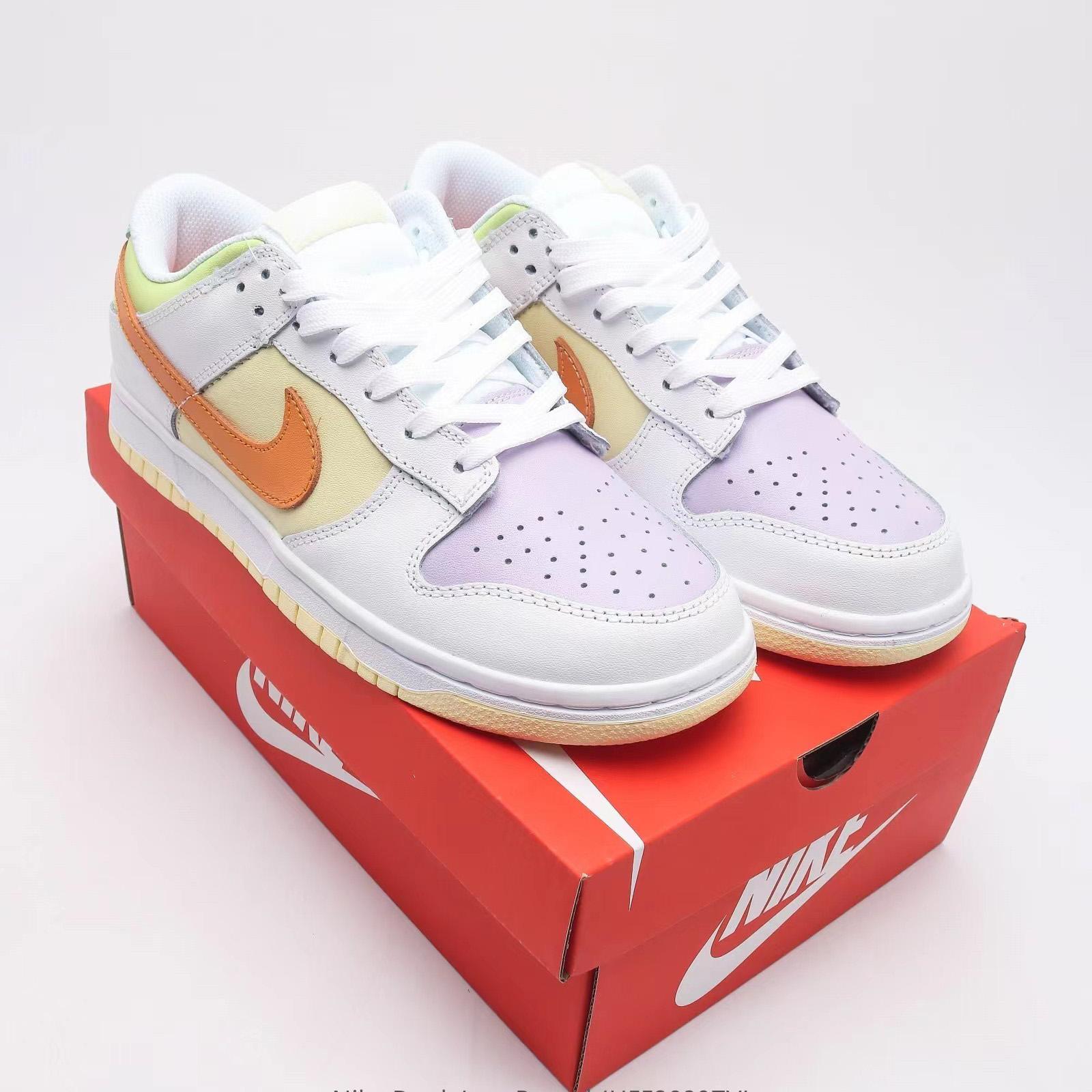 Nike Dunk Low Sneakers   FD0350 - 