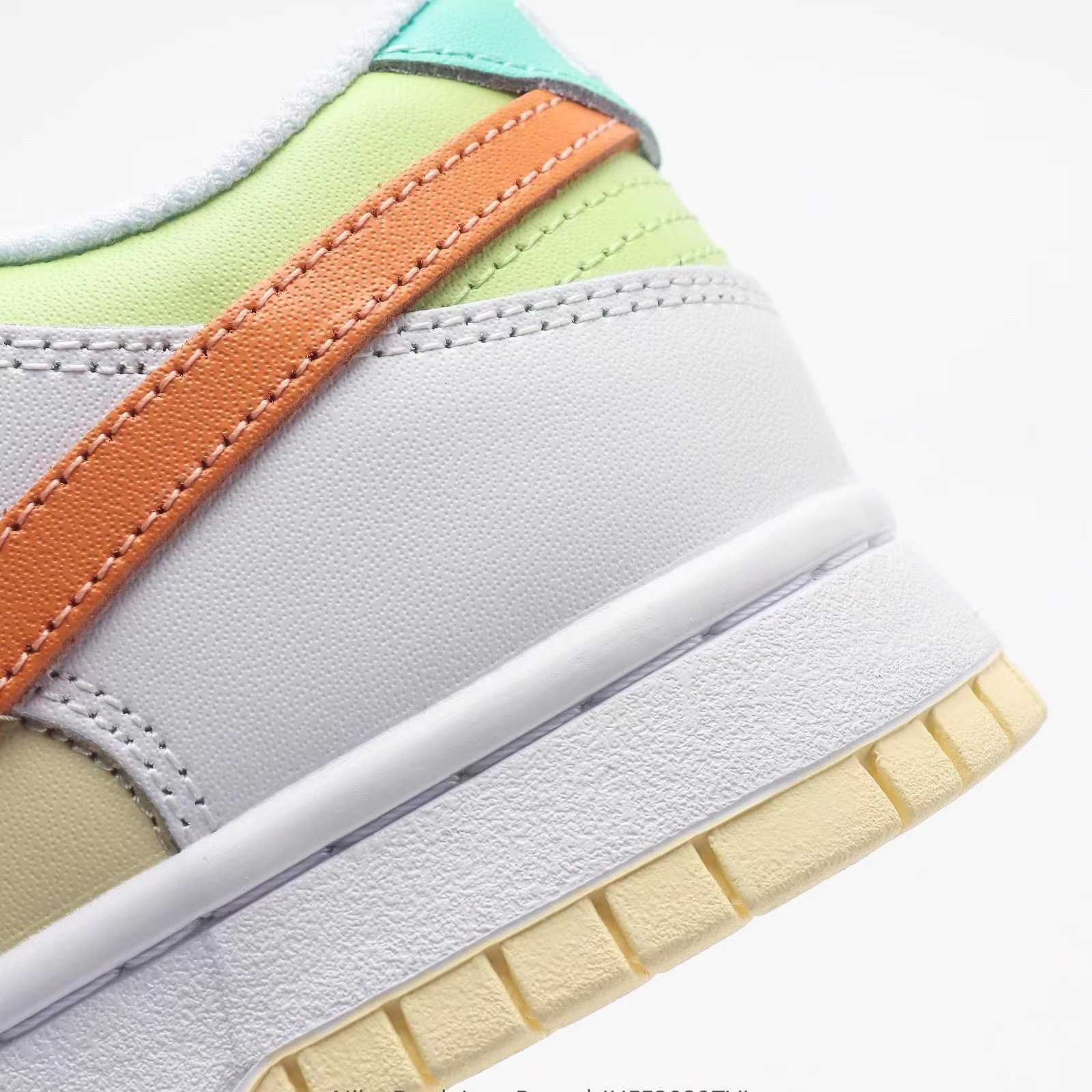 Nike Dunk Low Sneakers   FD0350 - 