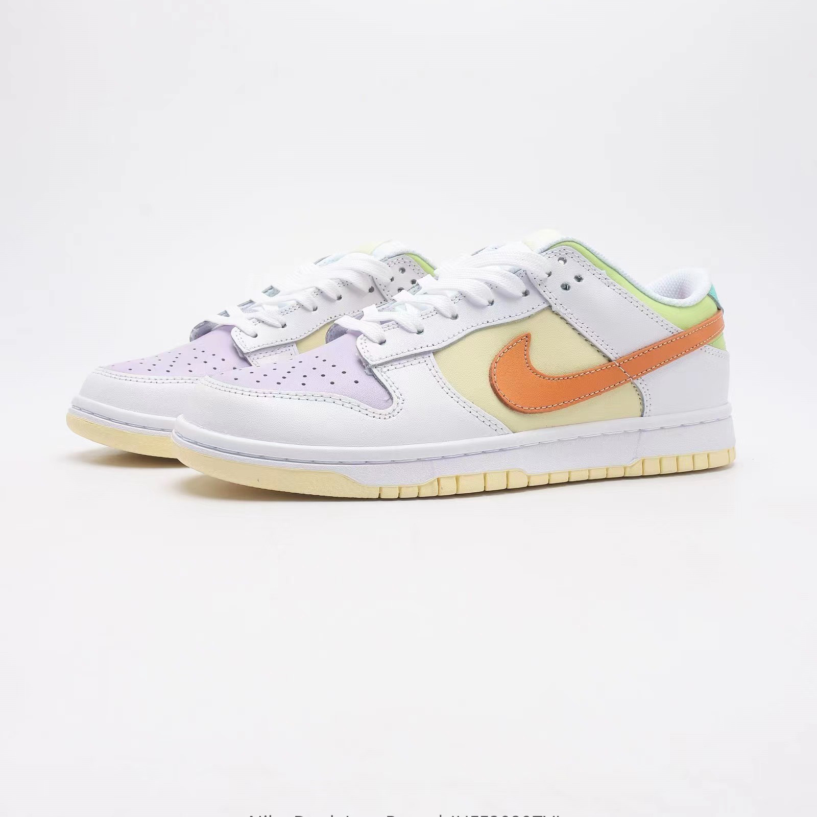 Nike Dunk Low Sneakers   FD0350 - 
