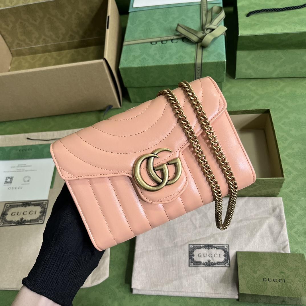 Gucci GG Marmont Matelassé Mini Bag(20-13-6cm)   - PerfectKickZ