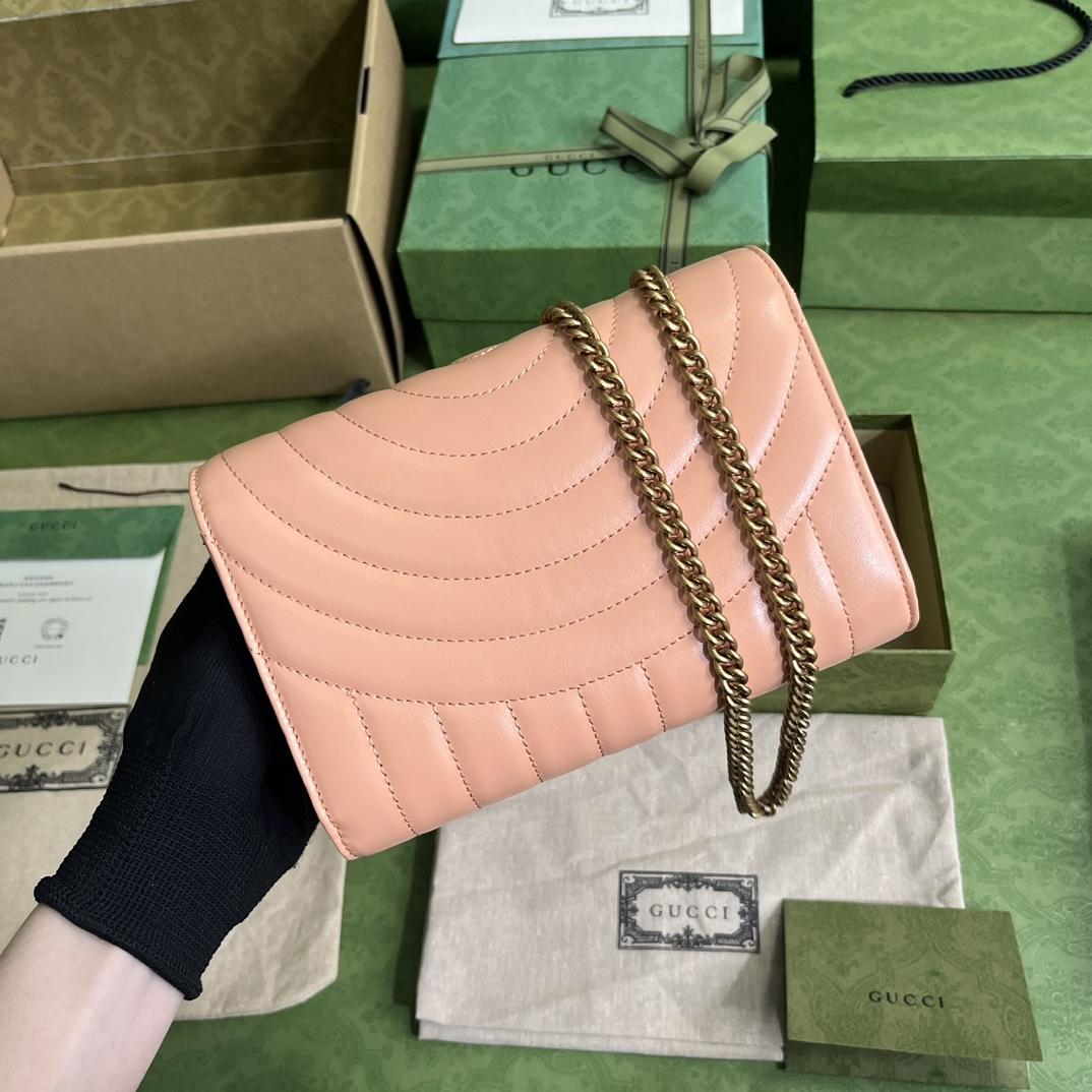 Gucci GG Marmont Matelassé Mini Bag(20-13-6cm)   - PerfectKickZ