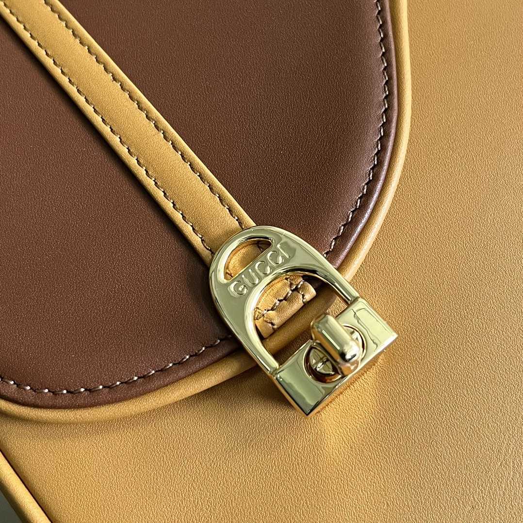 Gucci Equestrian Inspired Shoulder Bag(21-20-7cm)   - PerfectKickZ