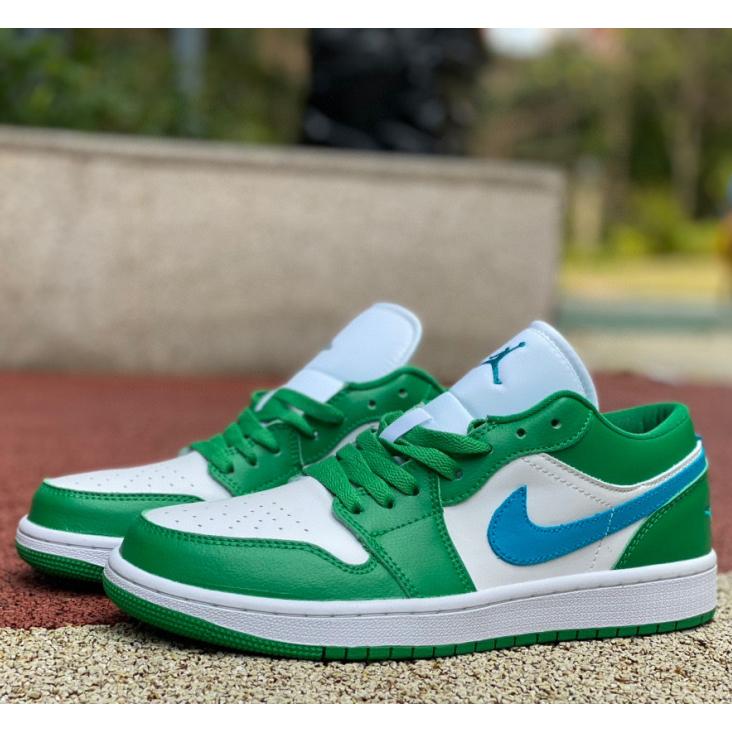 Air Jordan 1 Low Sneaker    DC0774-304 - PerfectKickZ