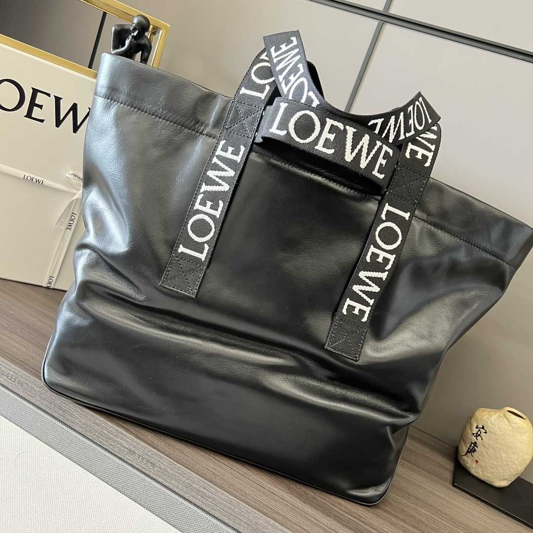 Loewe Fold Shopper In Paper Calfskin - PerfectKickZ