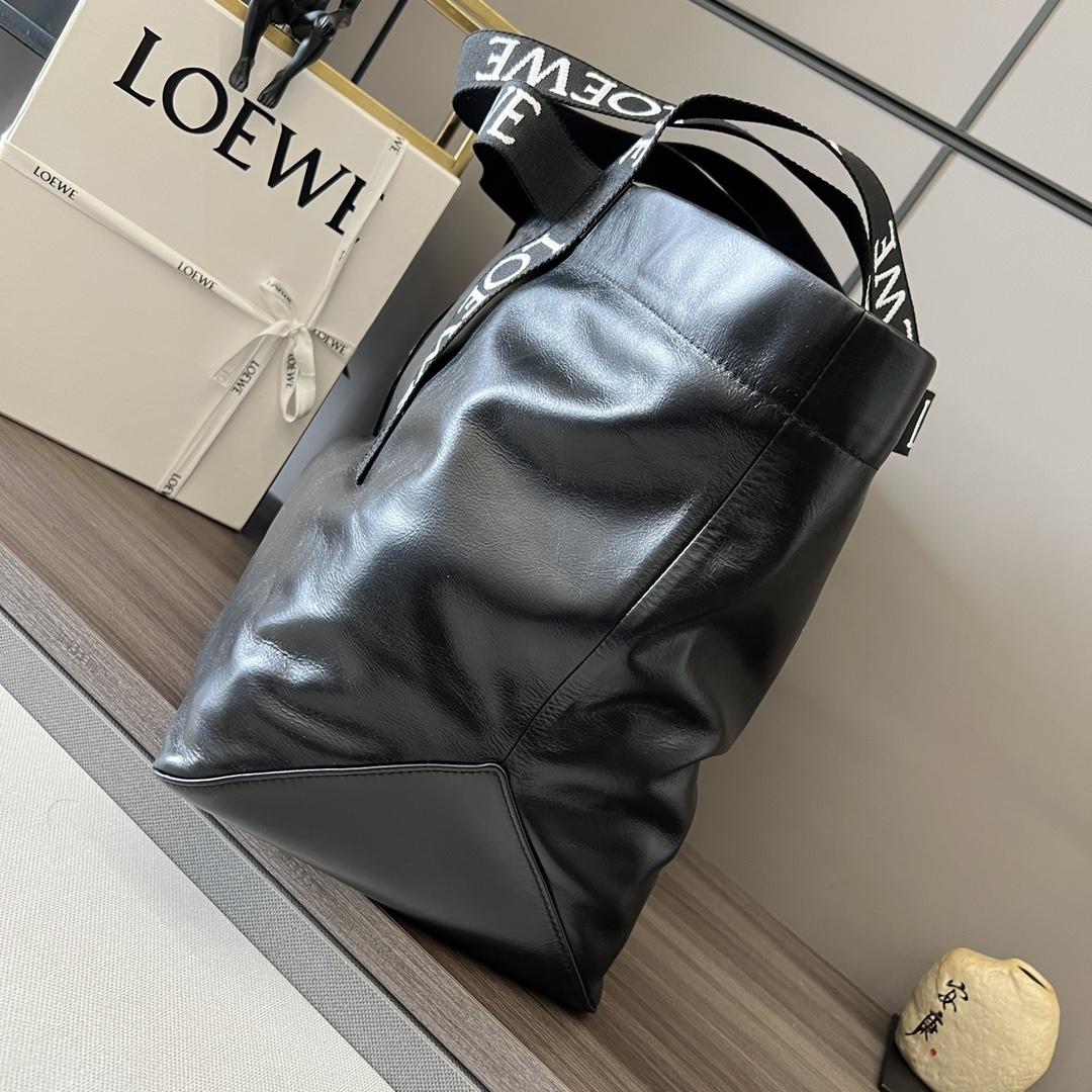 Loewe Fold Shopper In Paper Calfskin - PerfectKickZ