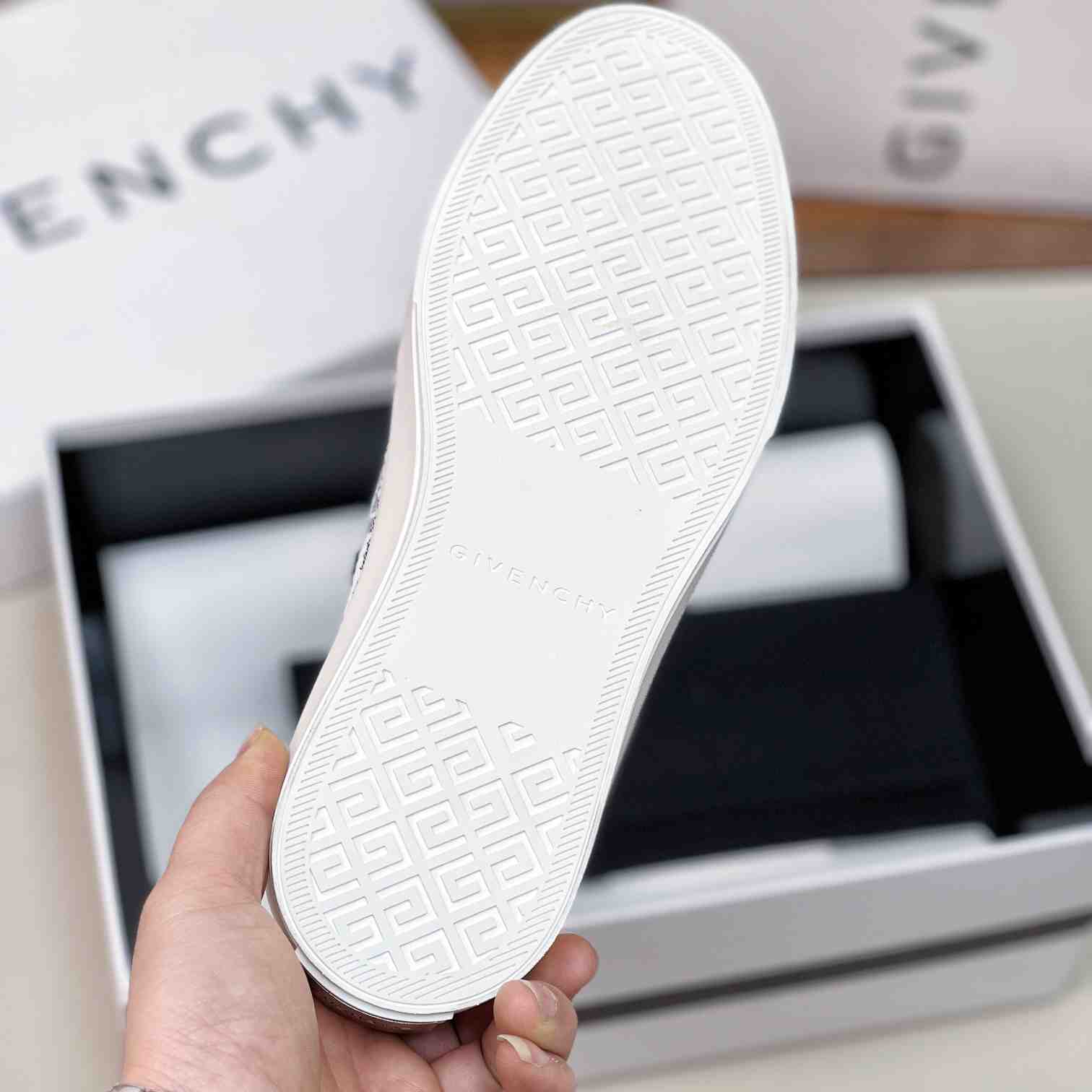 Givenchy Sneakers City In 4G Jacquard - PerfectKickZ