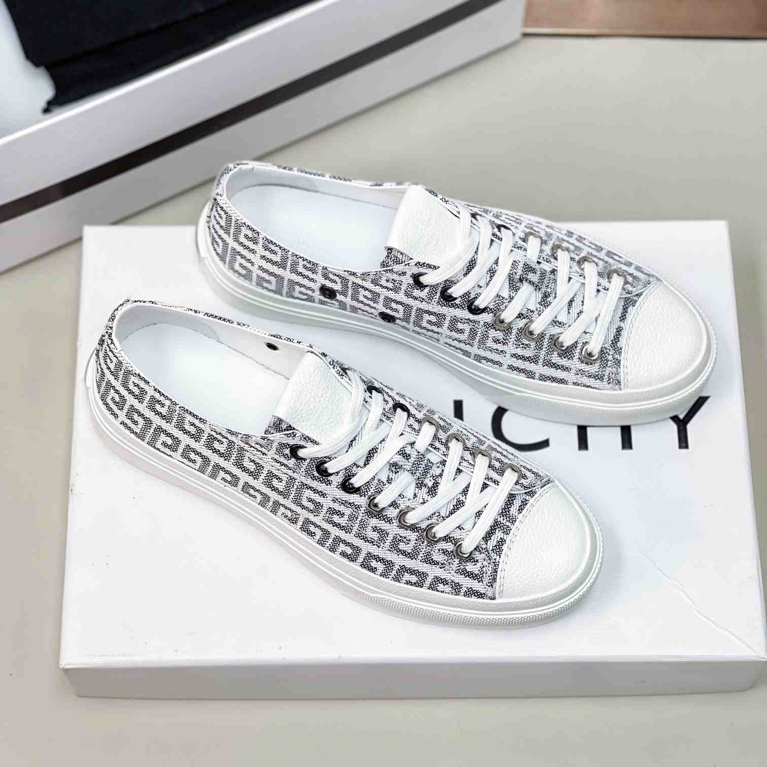 Givenchy Sneakers City In 4G Jacquard - PerfectKickZ