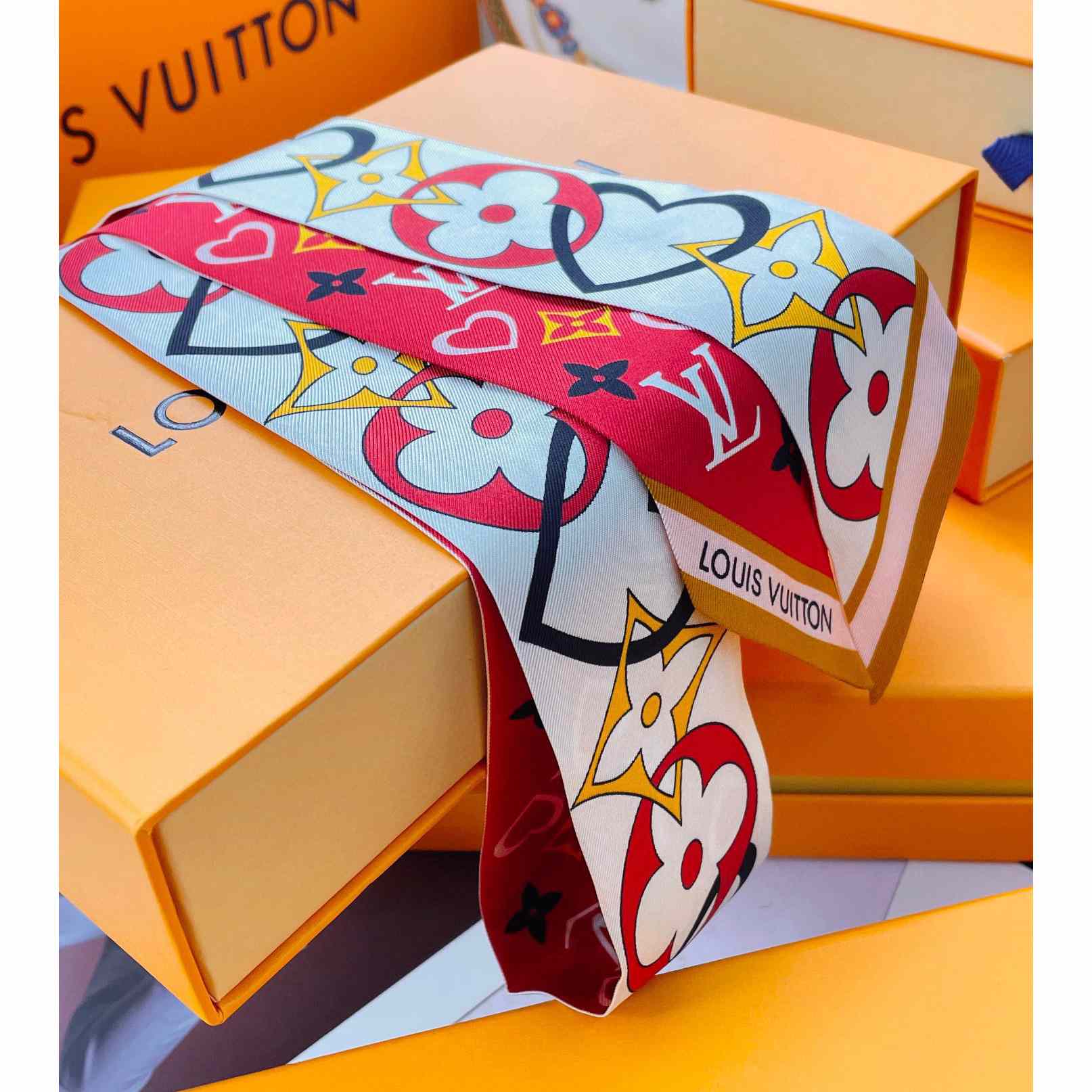 Louis Vuitton My True LV BB Bandeau    M78117 - PerfectKickZ