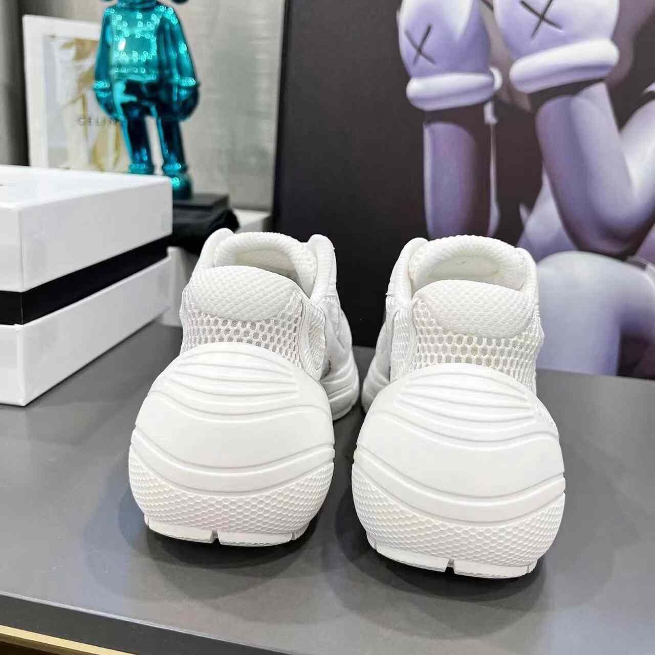 Givenchy TK-MX Runner Sneakers In Mesh - 