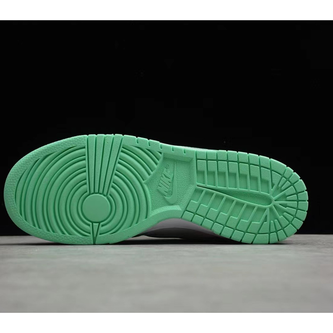 Nike Dunk Low Wmns "Green Glow" DD1503-105 - 