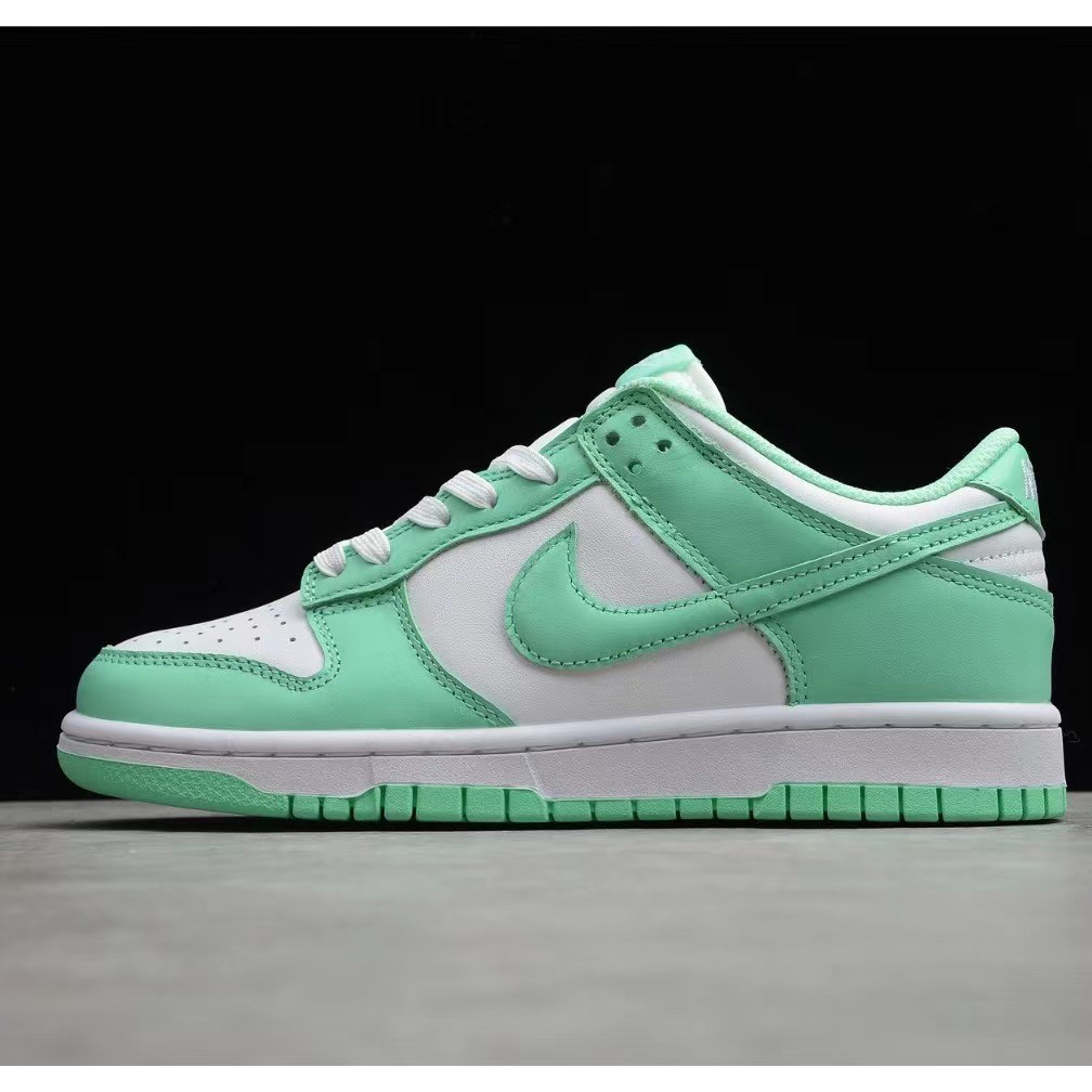 Nike Dunk Low Wmns "Green Glow" DD1503-105 - 