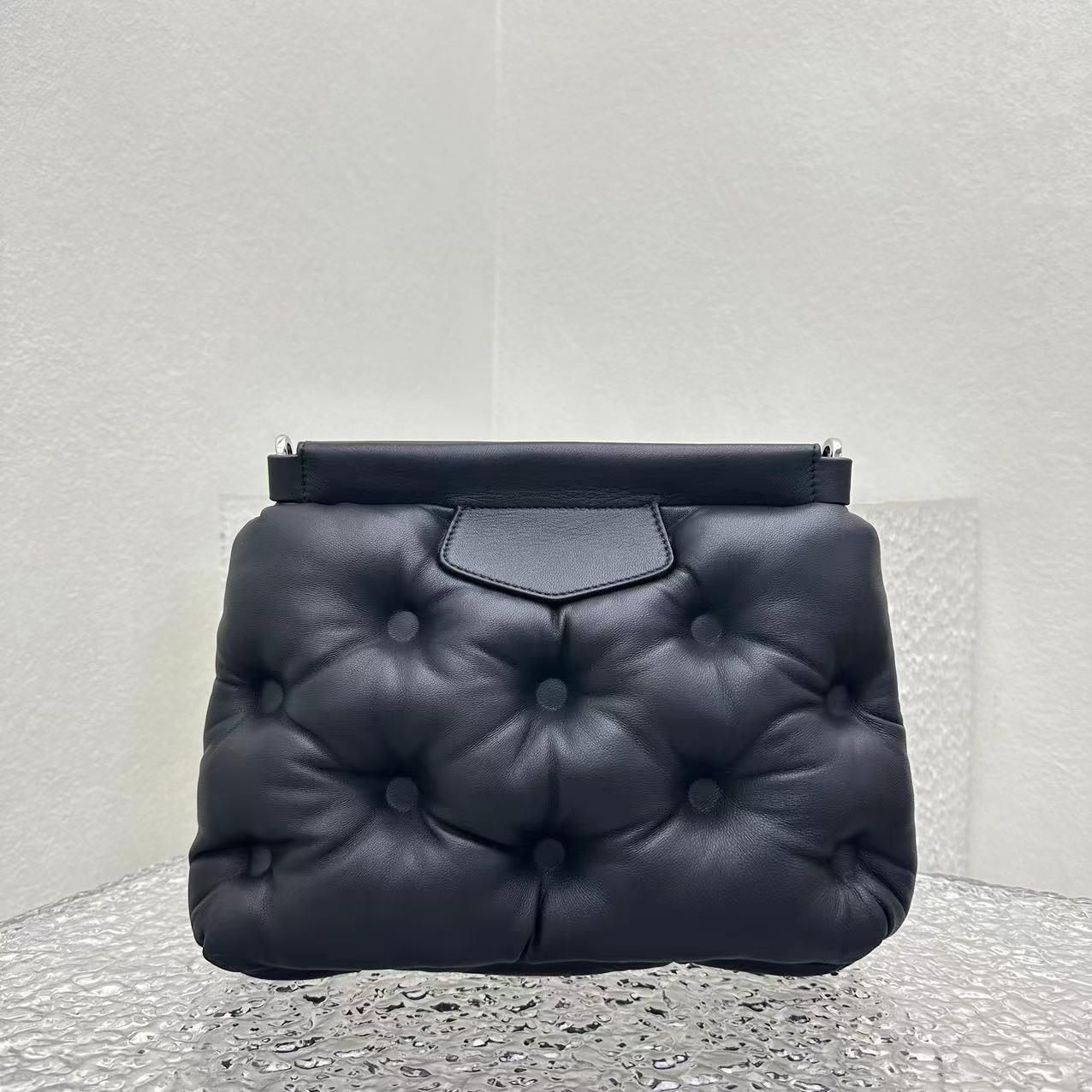 Maison Margiela Glam Slam Classique Medium Shoulder Bag(30-22-10cm) - PerfectKickZ