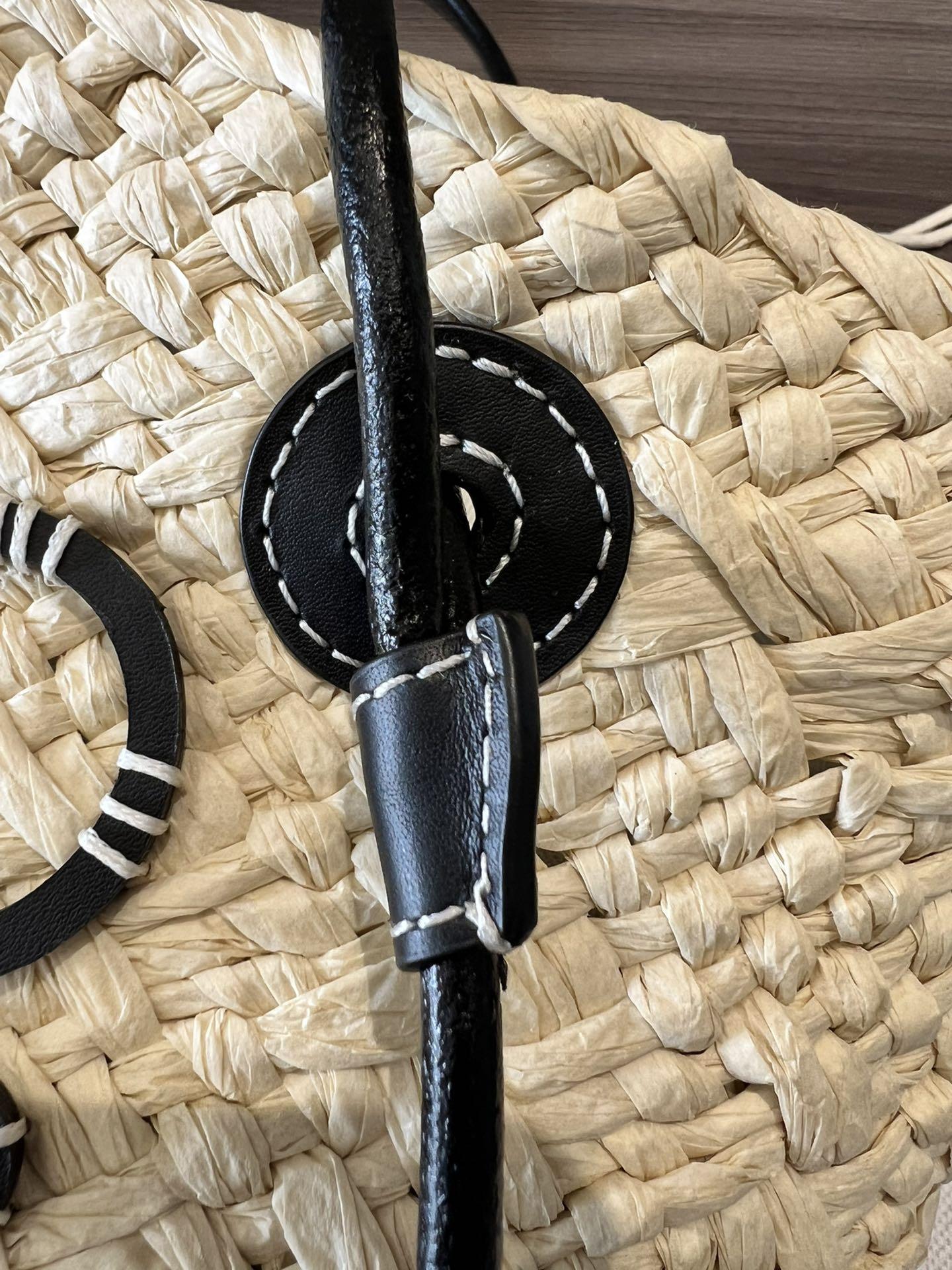 Loewe Small Anagram Basket Bag In Iraca Palm And Calfskin - PerfectKickZ