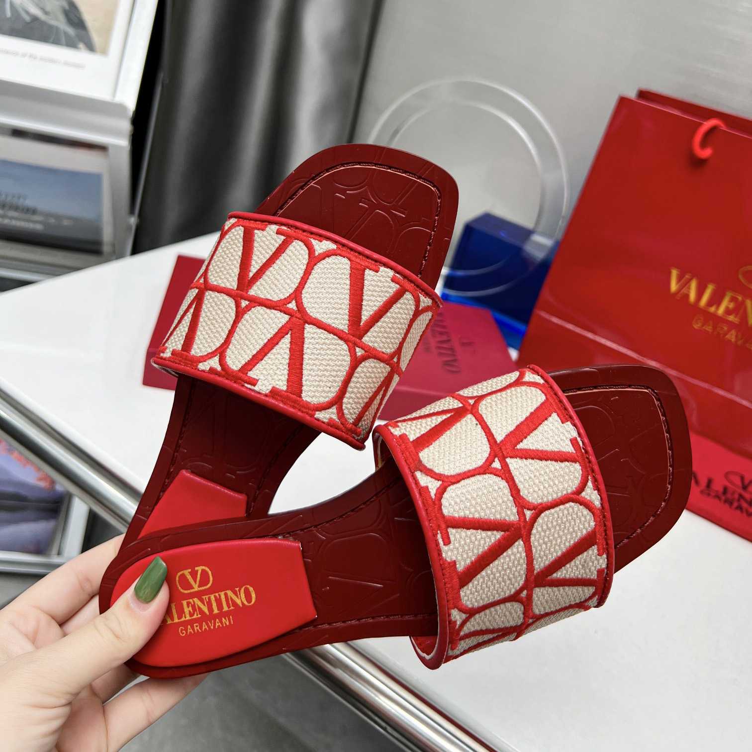 Valenti Toile Iconographe Slide Sandal  - PerfectKickZ