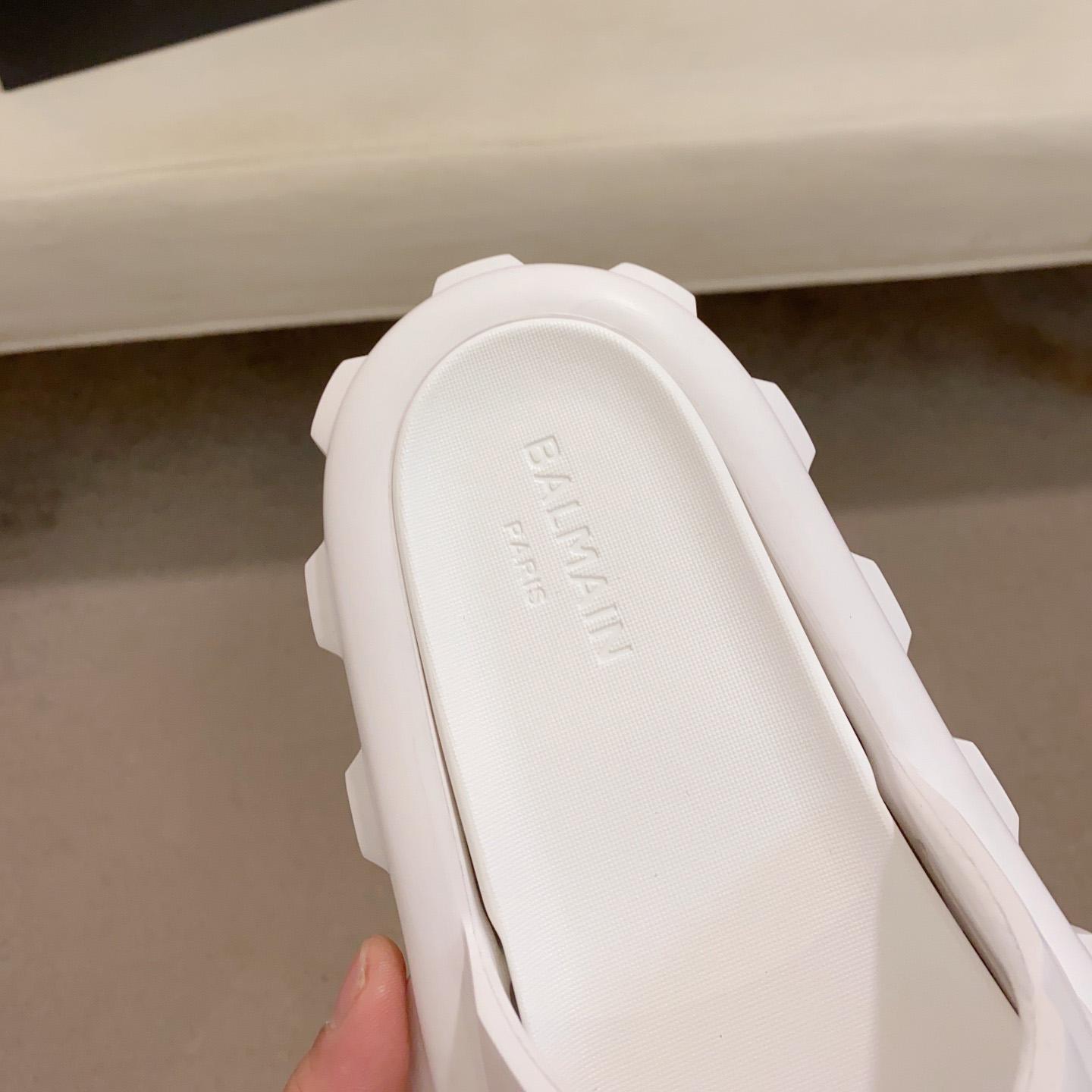 Balmain Embossed-logo Detail Slides - PerfectKickZ