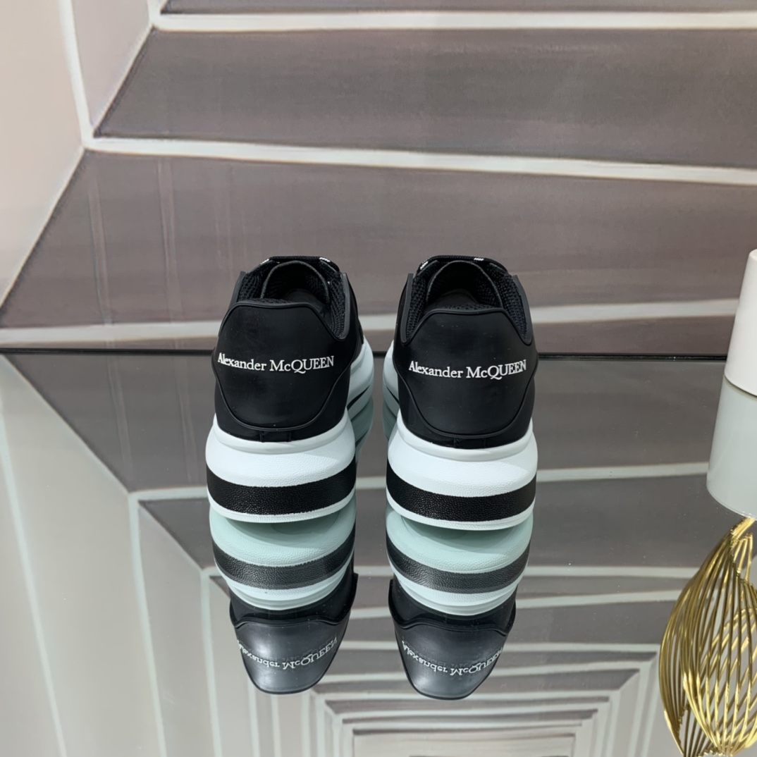 Alexander Mqueen Oversized Low-top Sneakers - PerfectKickZ