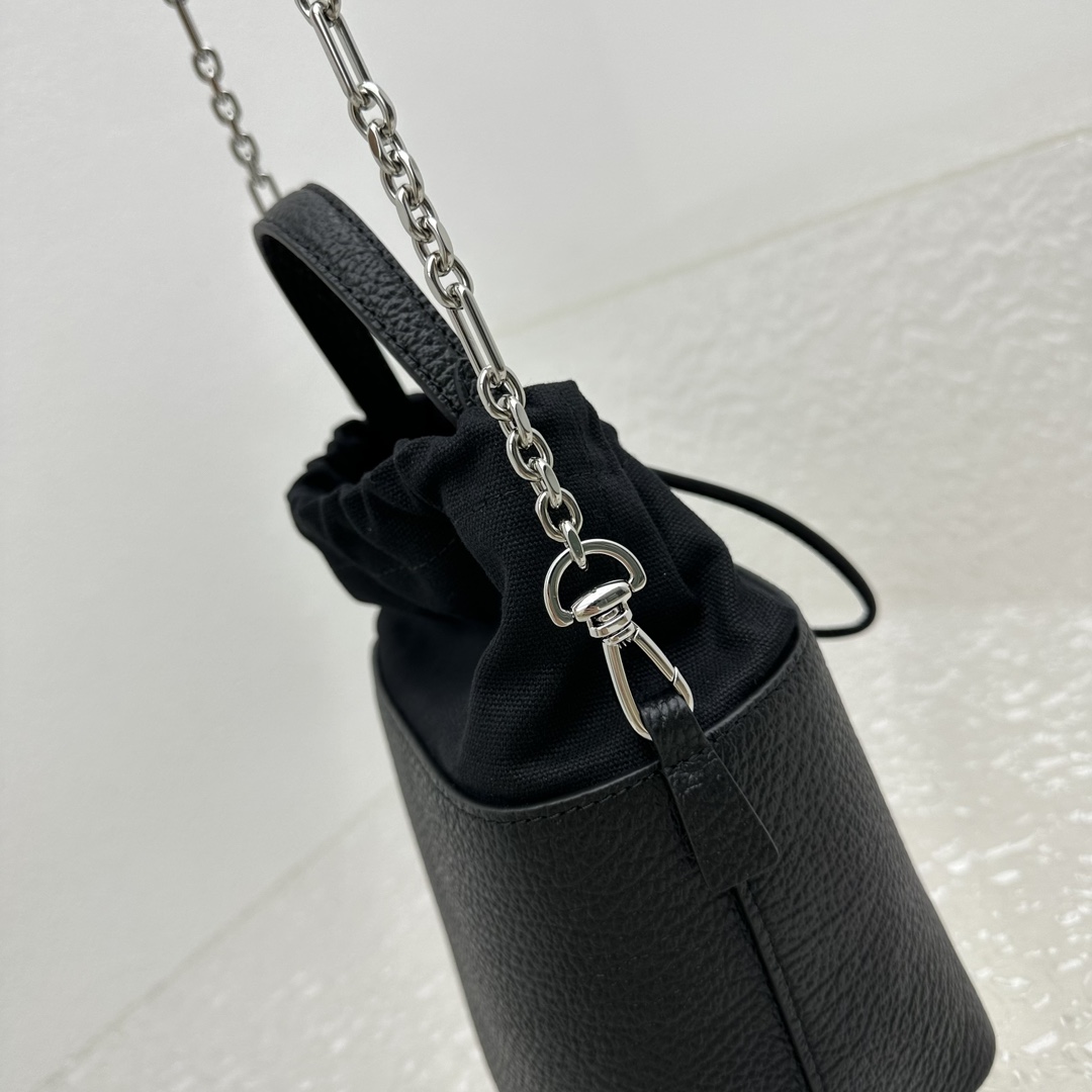 Maison Margiela Women's Bucket Bag(15x23×15cm) - PerfectKickZ