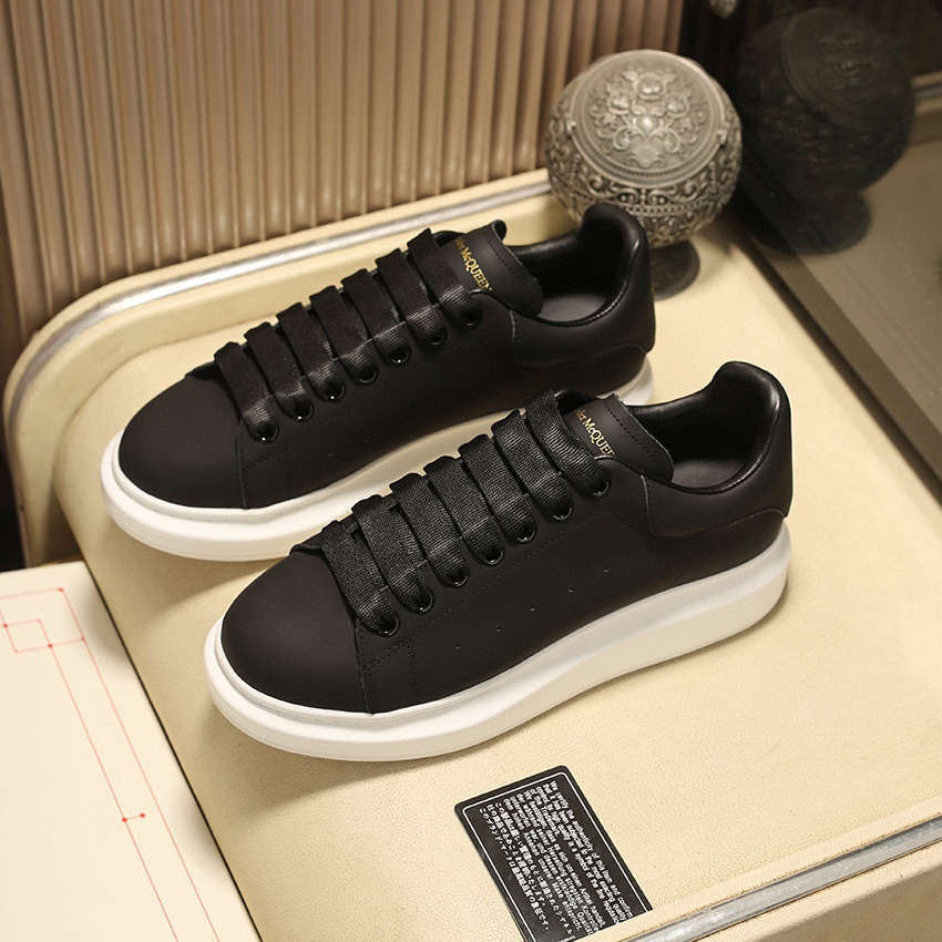 Alexander Mqueen Oversized Low-top Sneakers - 