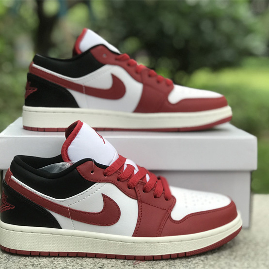Air Jordan 1 Low Sneaker    DC0774-160 - PerfectKickZ