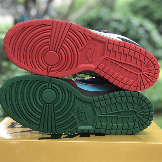 Nike Dunk SB Low What The Dunk  Sneaker       318403-141 - PerfectKickZ