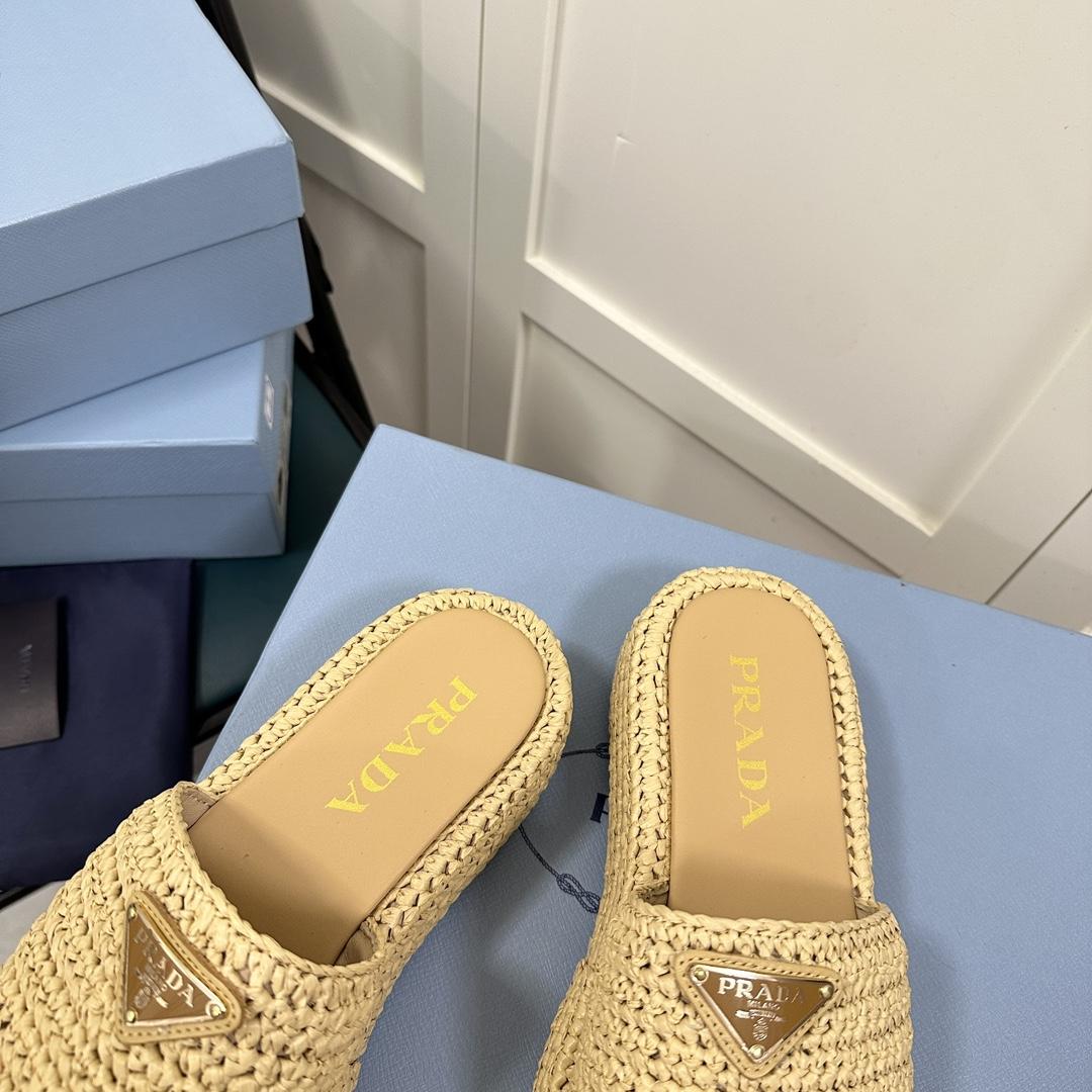 Prada Crochet Flatform Slides - PerfectKickZ