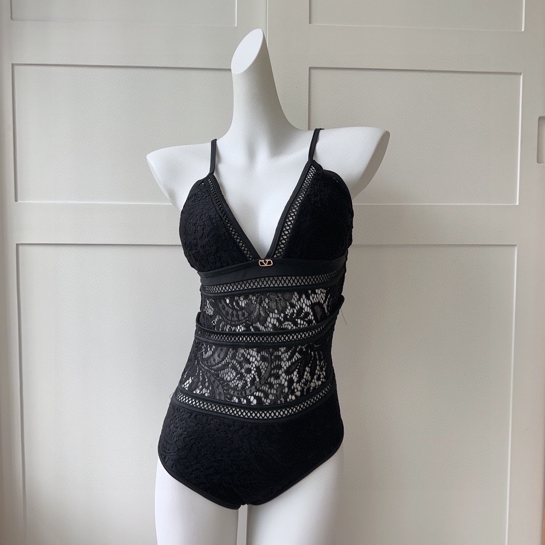 Valenti One-piece Swimsuit - PerfectKickZ