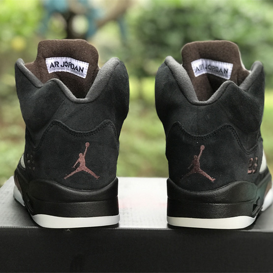 A Ma Maniére x Air Jordan 5 “Black” Sneakers      FD1330-001  - 