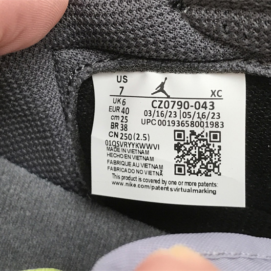 Travis Scott x Air Jordan 1 Low Sneaker      CZ0790-043 - PerfectKickZ
