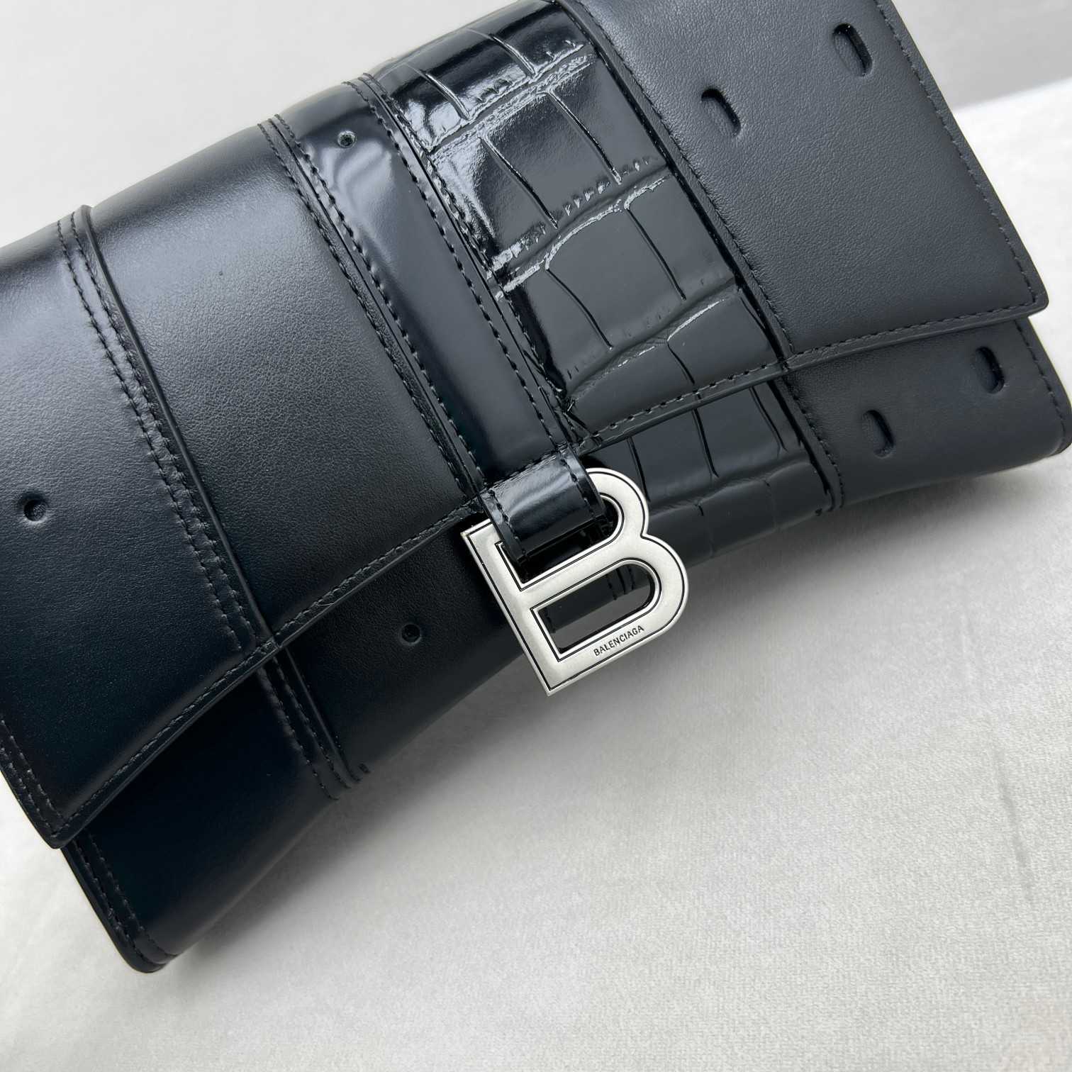 Balenciaga Women's Multibelt Handbag (23x13.5x8.5cm) - PerfectKickZ