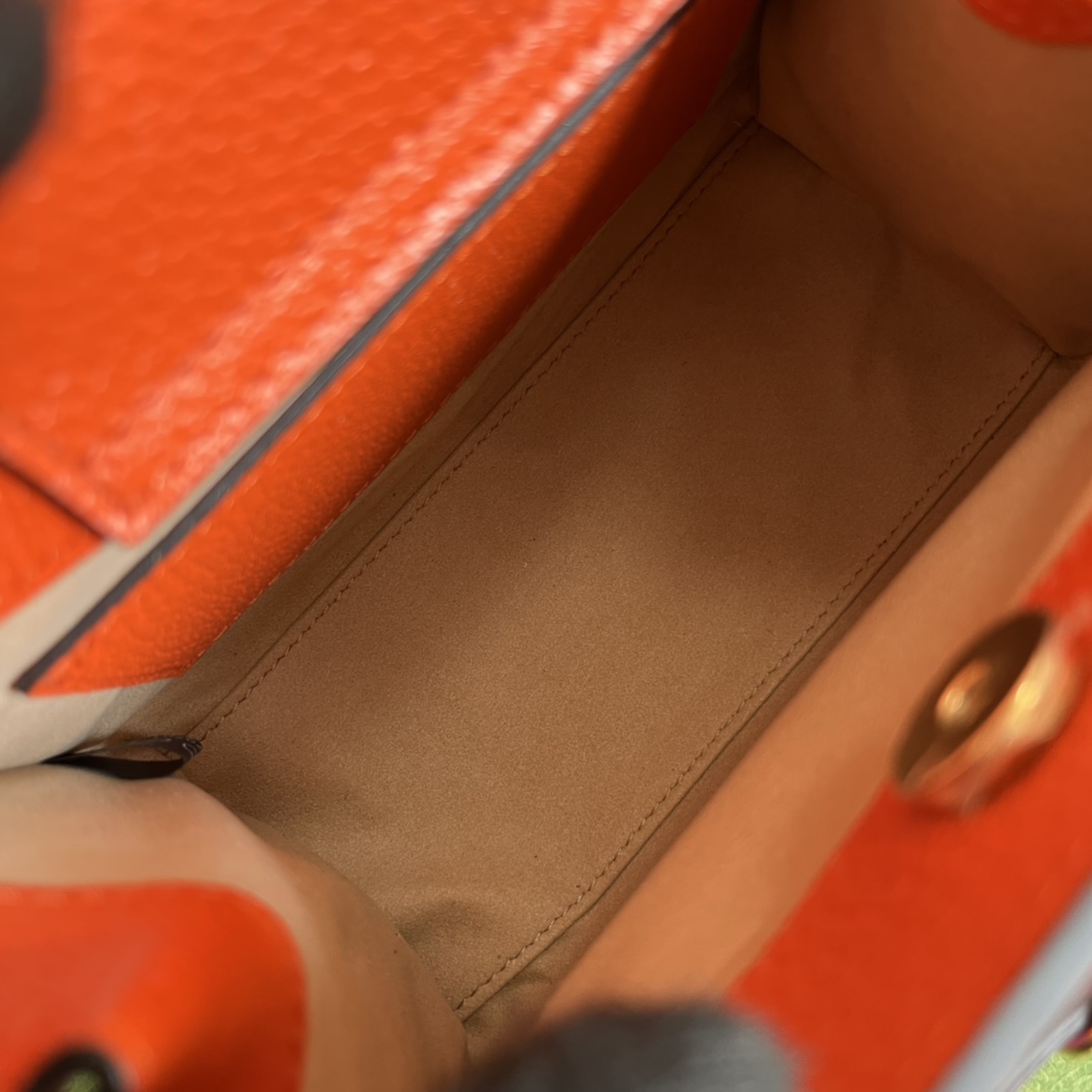 Gucci Diana Mini Tote Bag(20*16*10cm) - PerfectKickZ