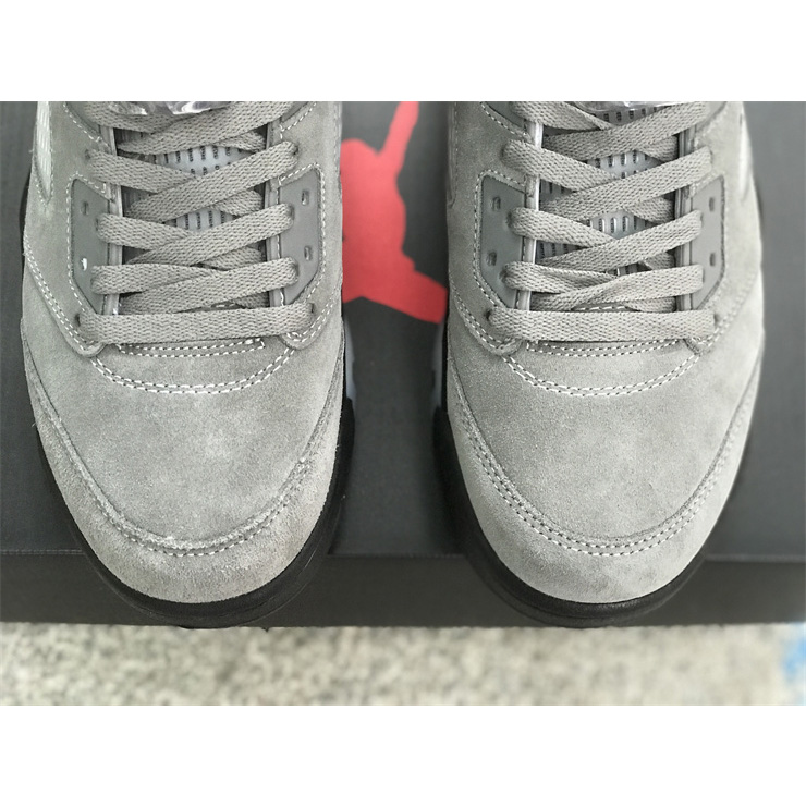 A Ma Maniére x Air Jordan 5 “Light Bone” Sneakers      FD1330-006 - PerfectKickZ