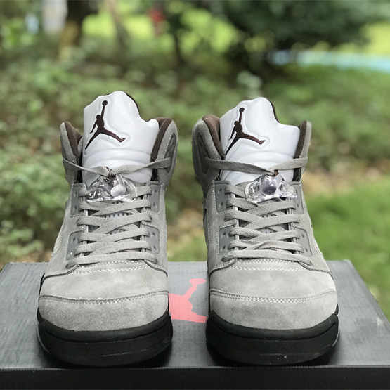 A Ma Maniére x Air Jordan 5 “Light Bone” Sneakers      FD1330-006 - PerfectKickZ