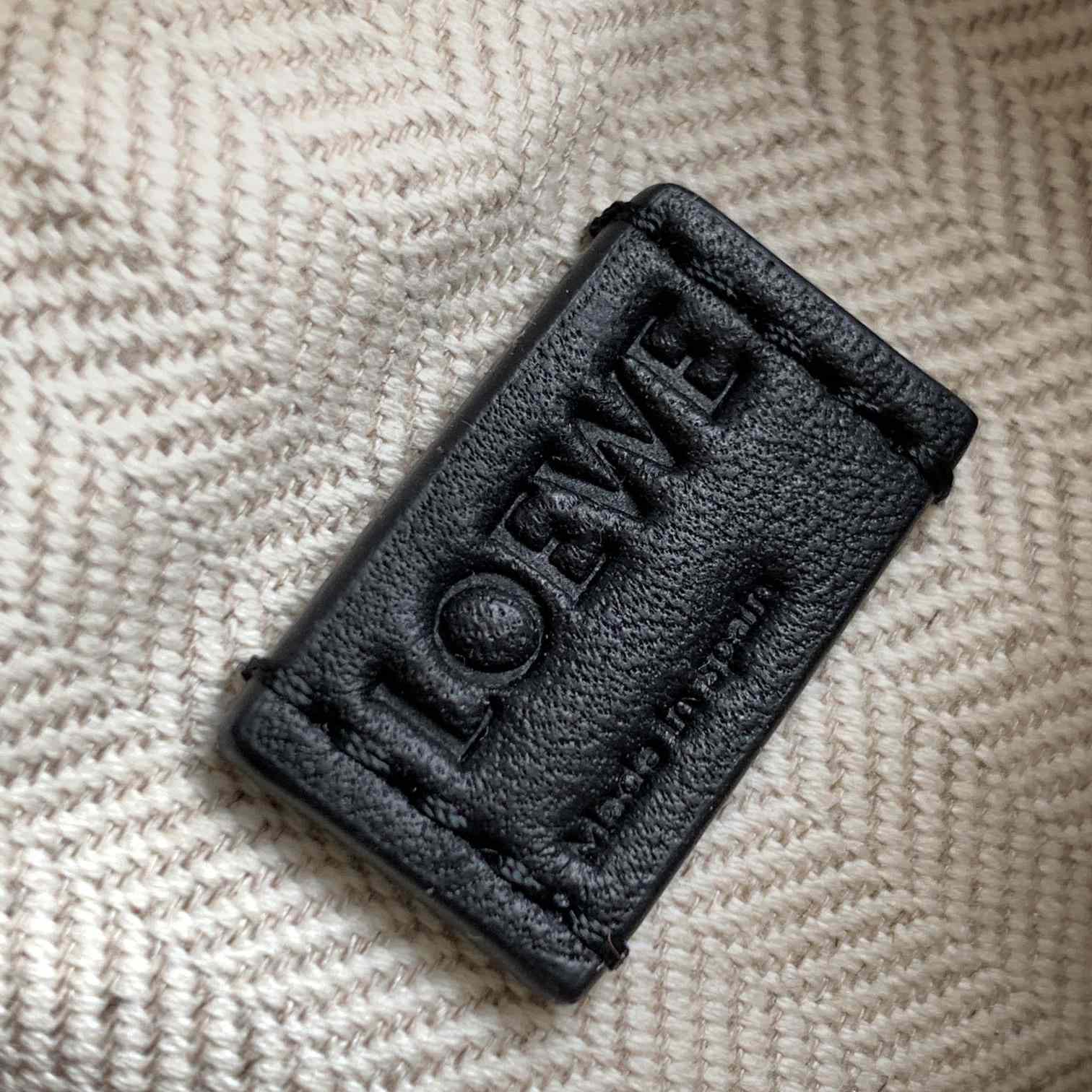 Loewe Mini Puzzle Bag  (18*12.5*8cm) - PerfectKickZ