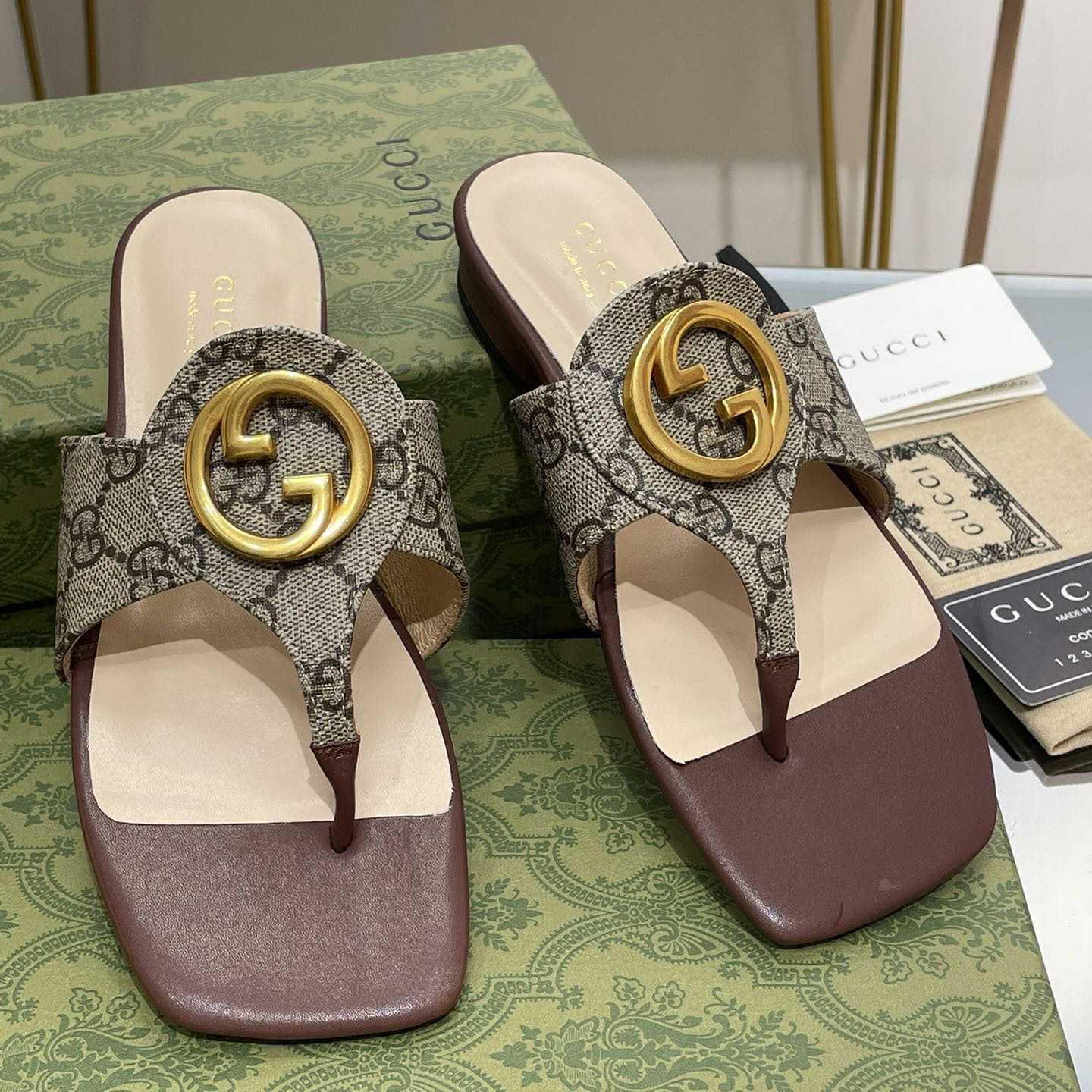 Gucci Womens Gucci Blondie Thong Sandal - PerfectKickZ