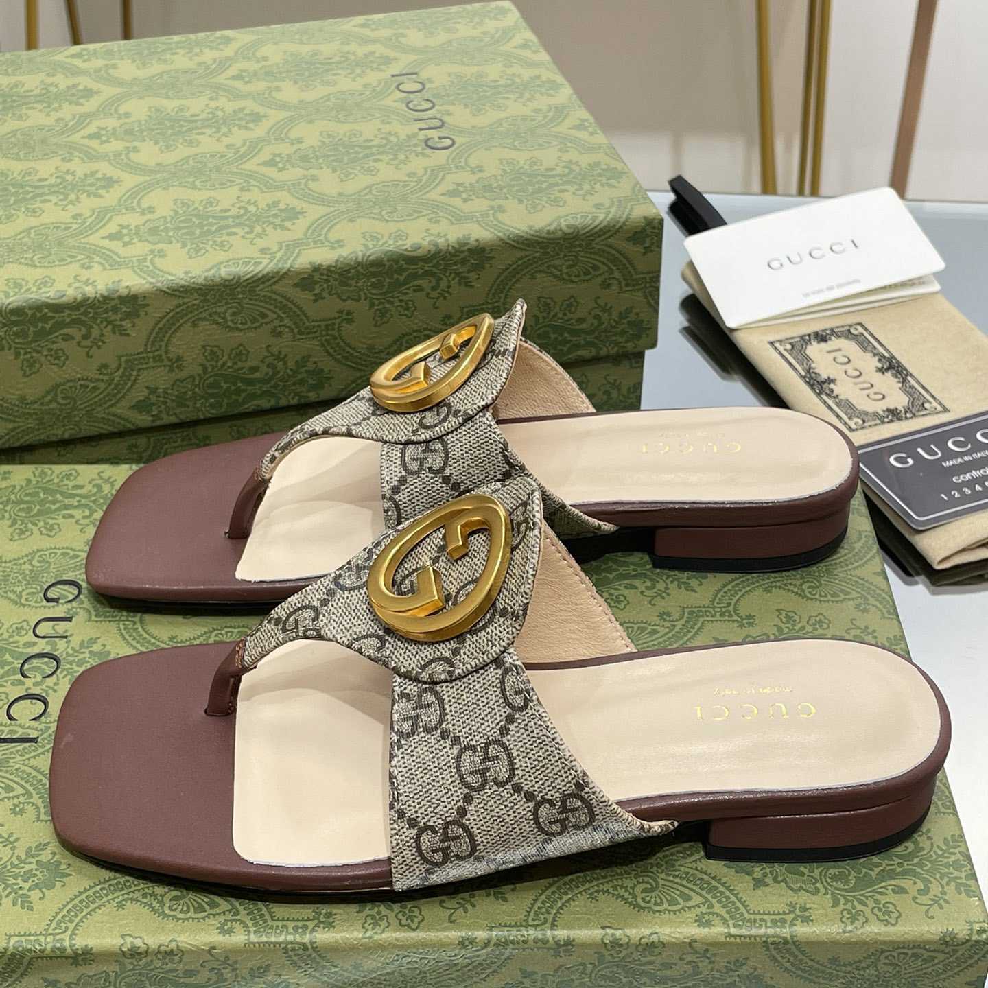 Gucci Womens Gucci Blondie Thong Sandal - PerfectKickZ