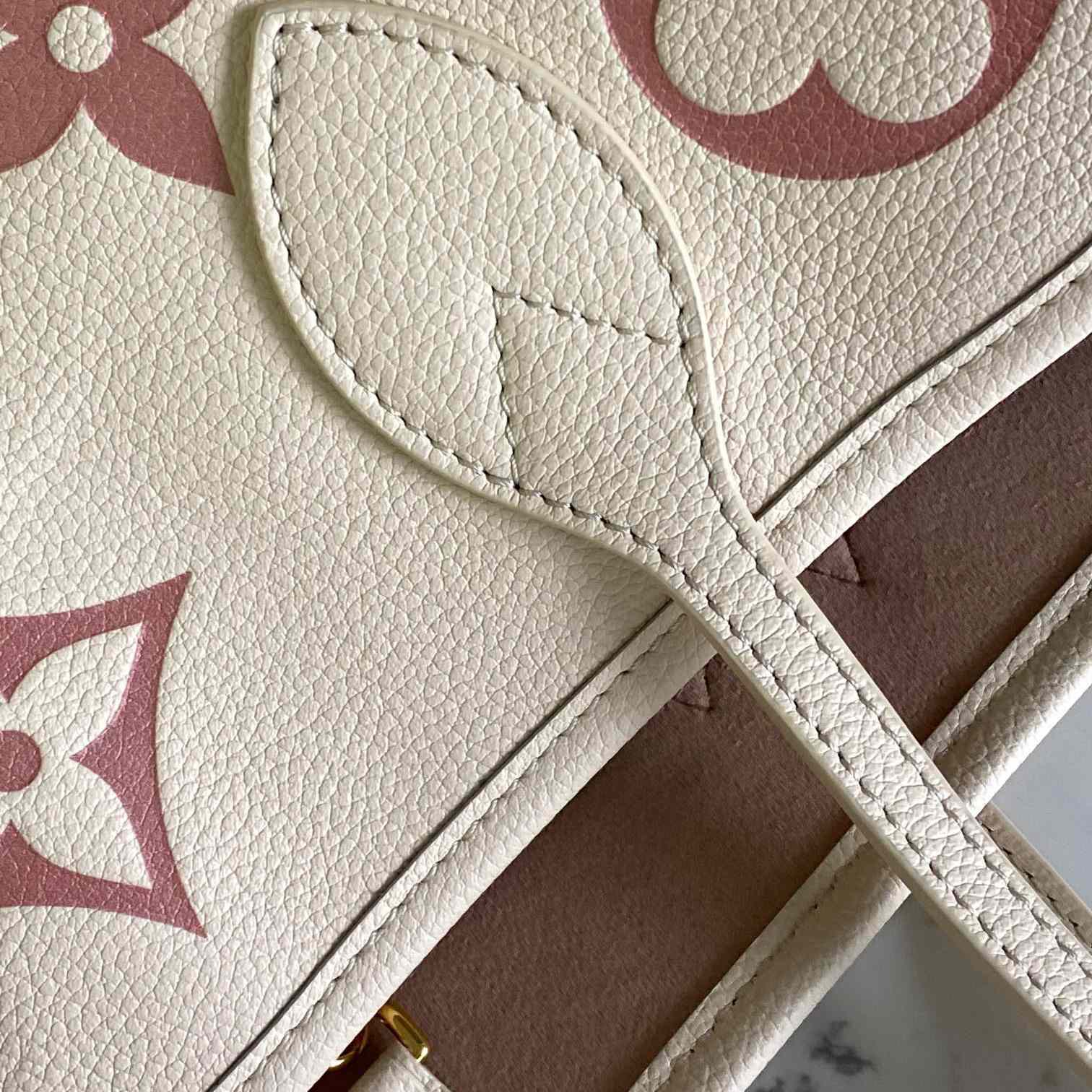 Louis Vuitton Neverfull MM Tote (32x29x17CM)    M21579 - PerfectKickZ