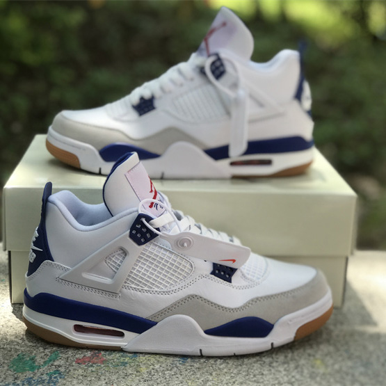 Nike SB x Air Jordan 4 Sneaker     DR5415-140 - PerfectKickZ