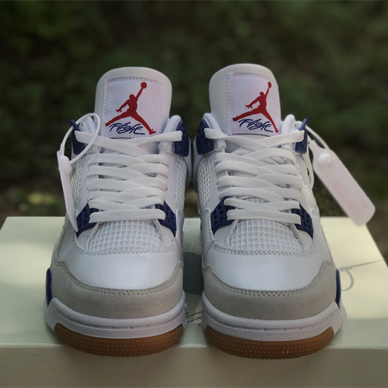Nike SB x Air Jordan 4 Sneaker     DR5415-140 - PerfectKickZ
