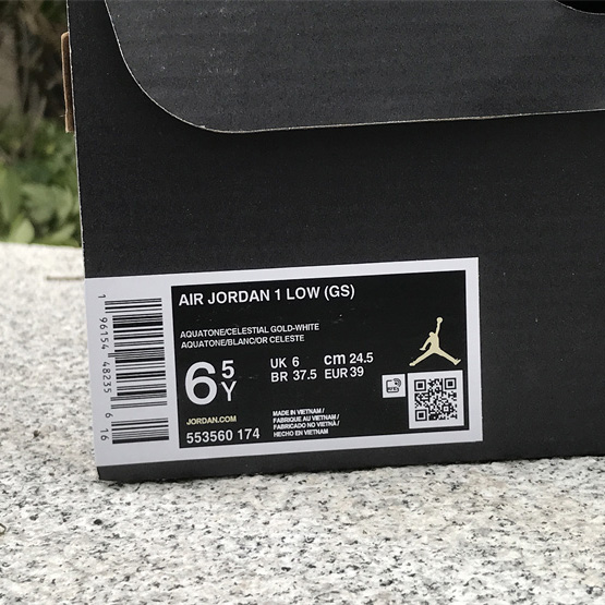 Air Jordan 1 Low Sneaker     553560-174 - PerfectKickZ