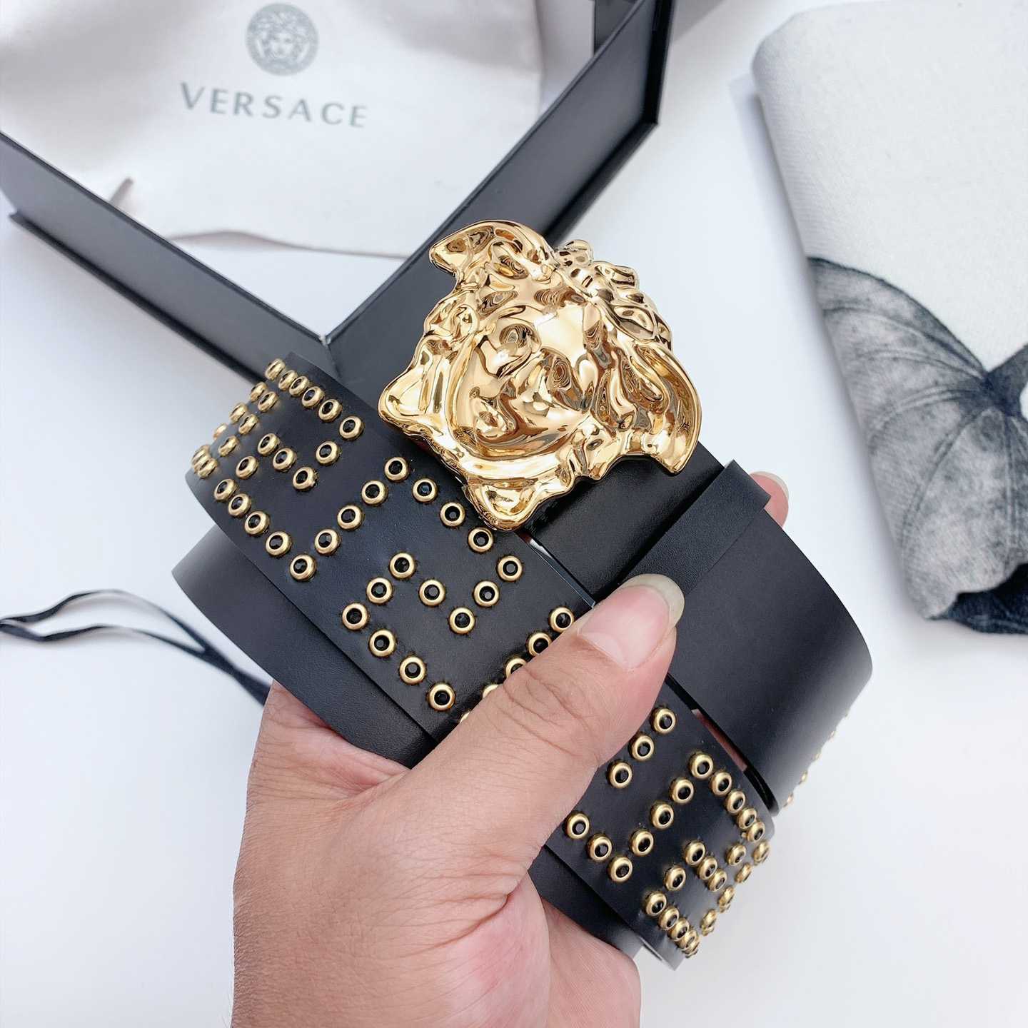 Versace Medusa Leathre Belt    40mm - PerfectKickZ