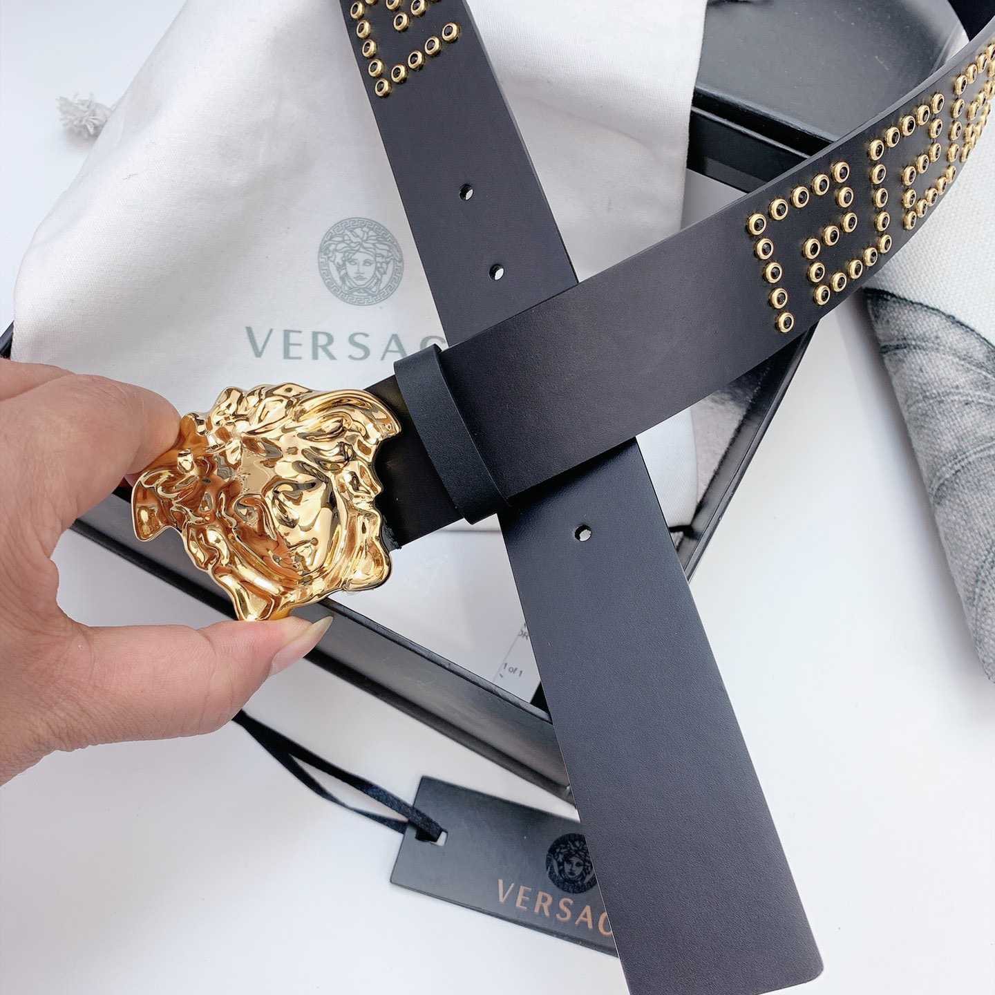Versace Medusa Leathre Belt    40mm - PerfectKickZ