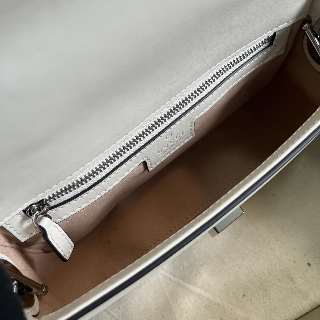 Gucci Petite GG Mini Shoulder Bag (21-10-5cm) - 