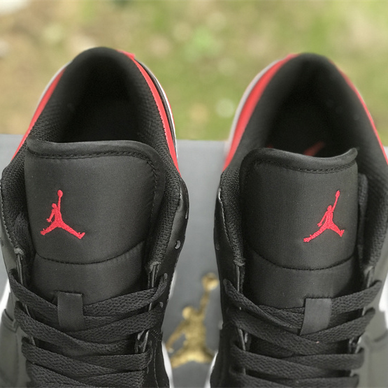 Air Jordan 1 Low Sneaker      553558-066 - PerfectKickZ