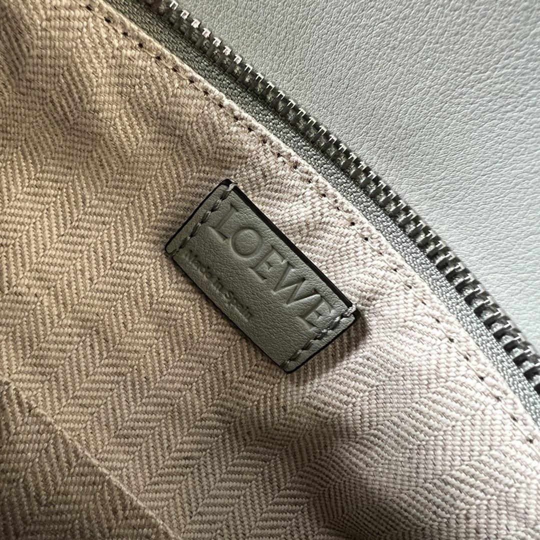 Loewe Small Puzzle Bag In Classic Calfskin - PerfectKickZ