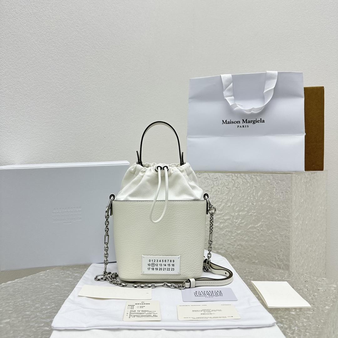 Maison Margiela Women's Bucket Bag(15x23×15cm) - PerfectKickZ