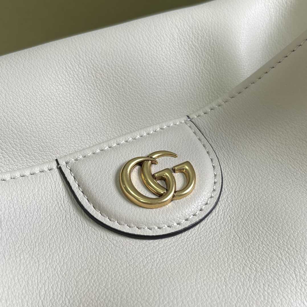 Gucci Diana Medium Shoulder Bag(30-23-6.5cm) - 